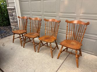 Cottage Style Windsor Chairs