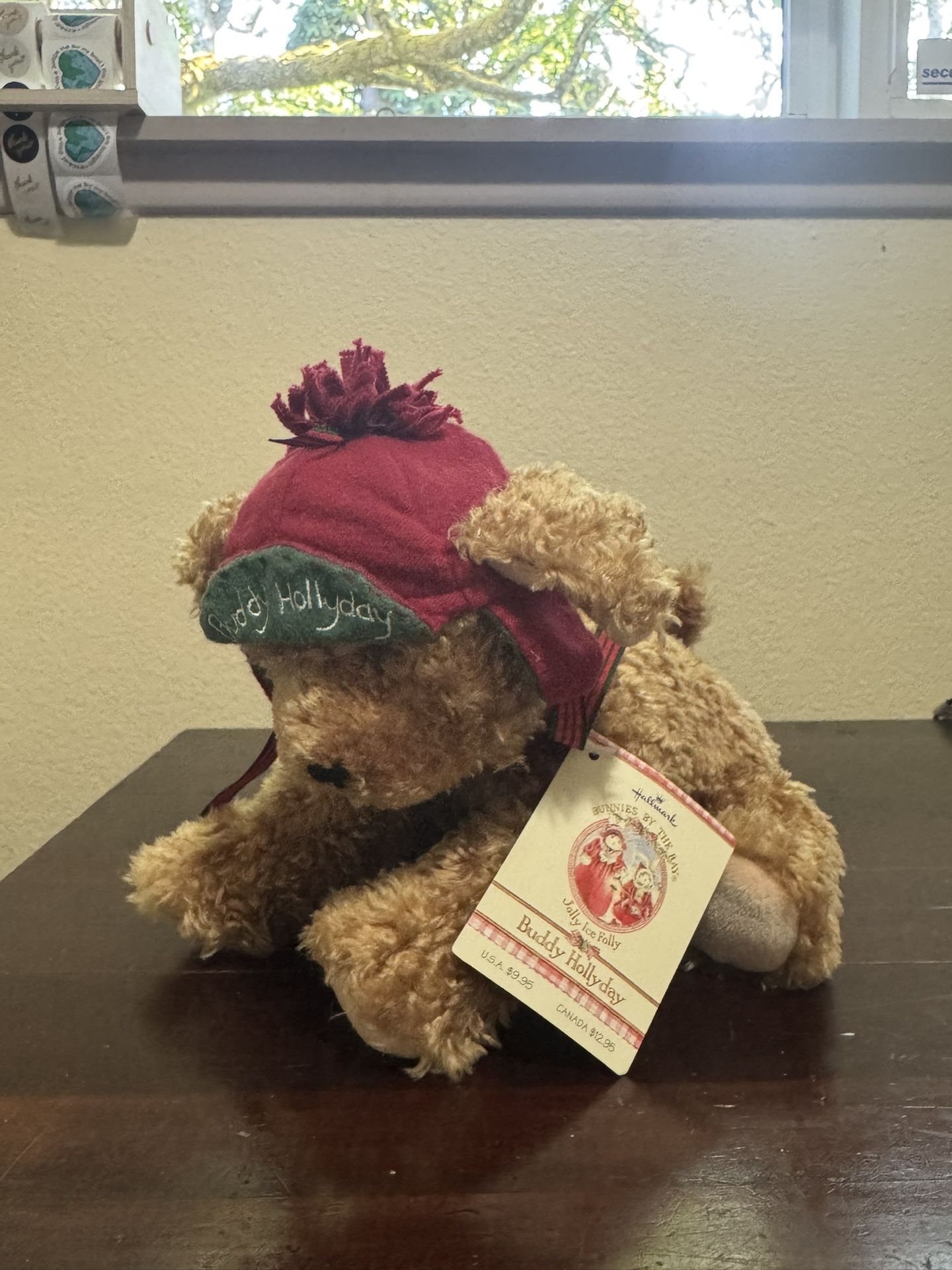 2002 Hallmark Buddy Hollyday Dog Stuffed Plush Puppy Christmas Dog NWT 9"