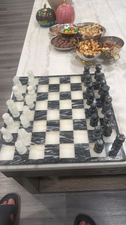 Marble Chess Set with Pieces
