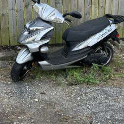 150cc Scooter 2017
