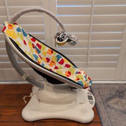4moms MamaRoo Multi-Motion Baby Swing - USED Great Condition 