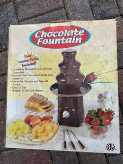 Chocolate fountain