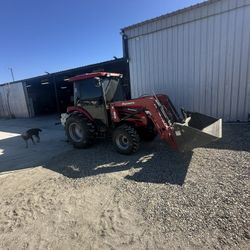 Tractor Mahindra 5655. Cab 200 Horas 4x4