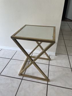 End Table Gold With Mirror