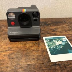 Polaroid Now