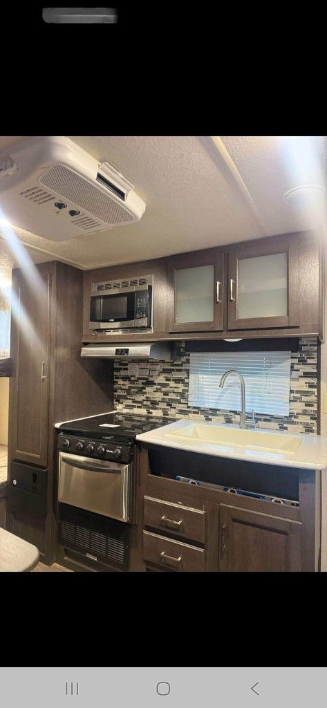 Travel Trailer 2017 Forest River Wildwood X-Lite