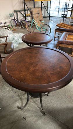 Round Wood Top Pedestal Side Tables – Set of 2