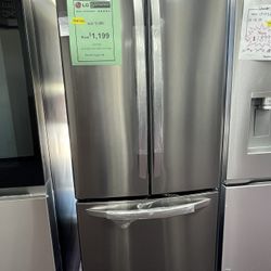 30’ French Door Refrigerator Black Stainless Steel W/ Ice Maker