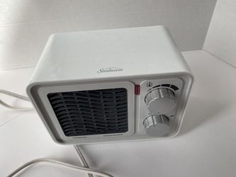 Sunbeam Retro Radio Heater (SFH5264MW)