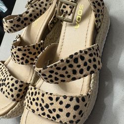 Flatform Wedge Casual Sandal