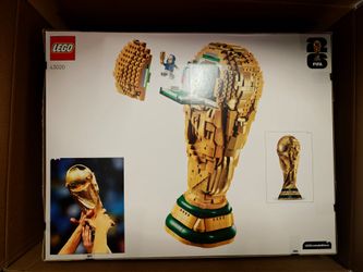 LEGO FIFA World Cup Trophy Set 43020