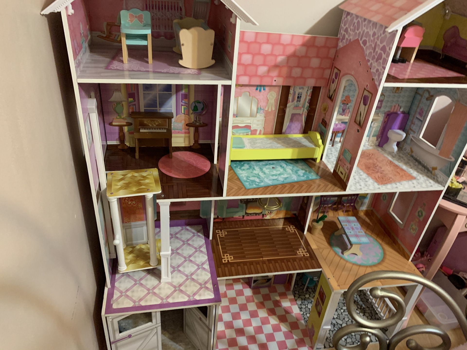 Dollhouse