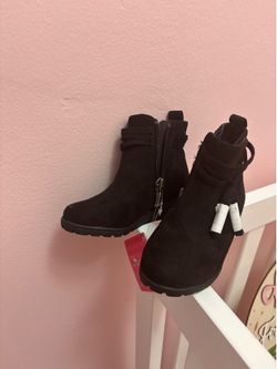 Infant shoes