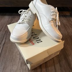 Size 13 Bautizmo Shoes