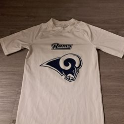 LA Rams shirt Adult small