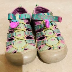 Kids Keen Sandals Size 12 