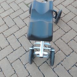 Knee.  Scooter.  Used Only 1 Time 