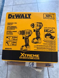 DEWALT XTREME 2-Tool 12V MAX XR Brushless DrilI/Impact Driver with Bag (2-Batteries and Charger Included)