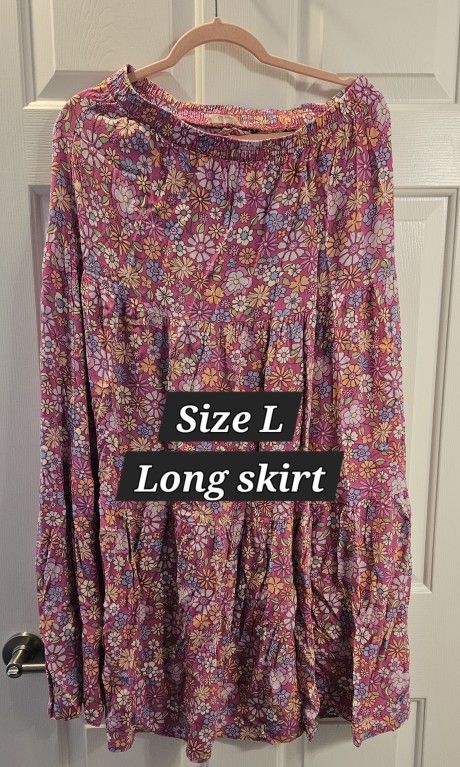 Women's Long Skirt/ Size Large