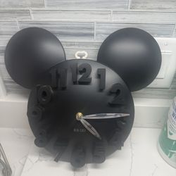 Mickey Mouse Clock