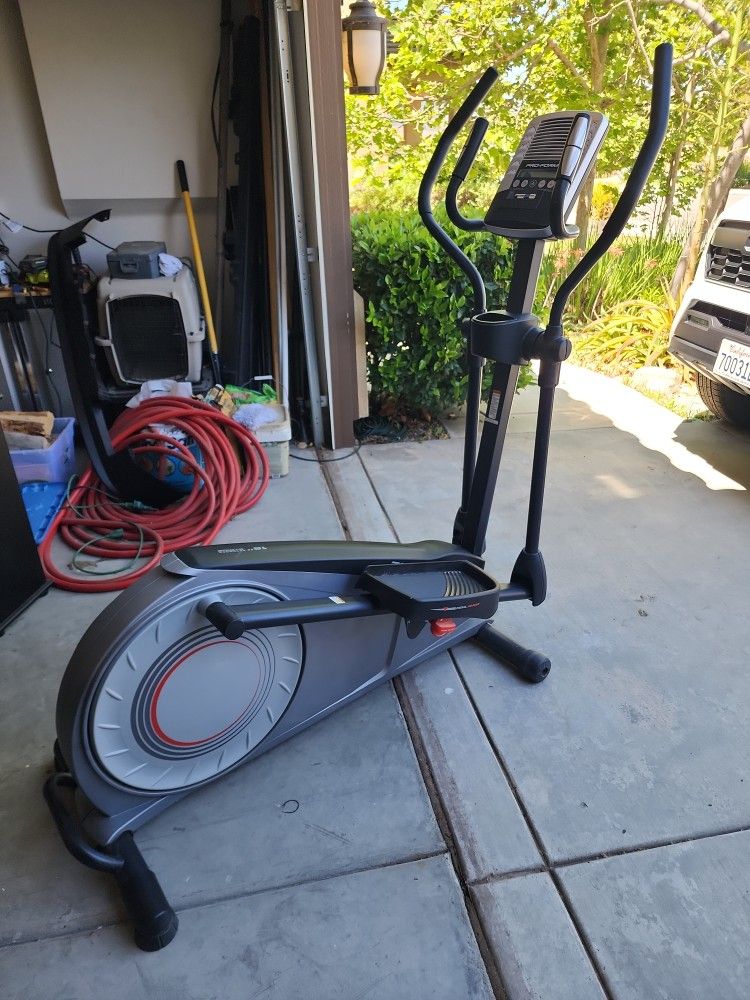 Pro Form Elliptical Machine