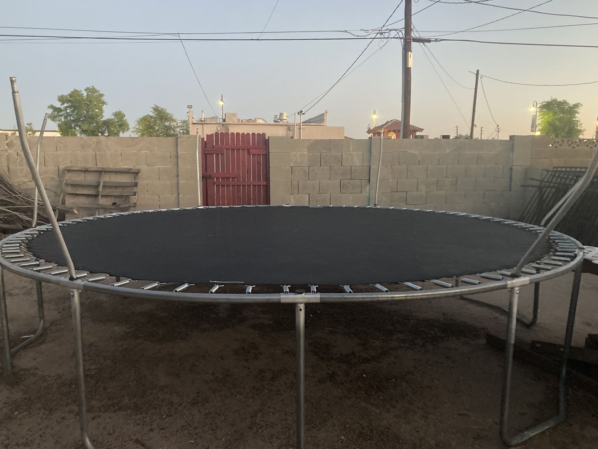 Trampoline