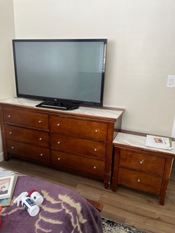 Queen Bed, Mattress , Drawers and TV
