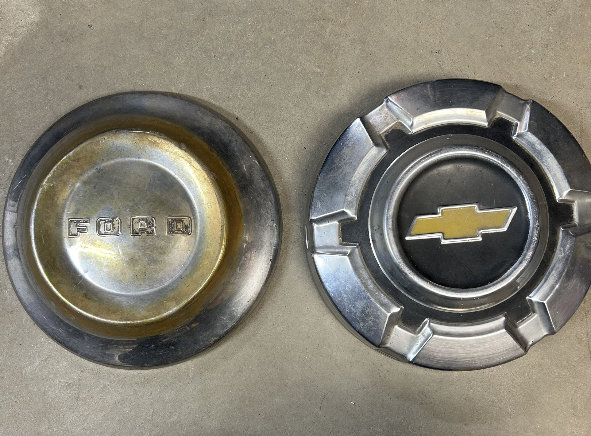 Vintage Hubcaps 
