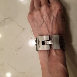 Ladies Leather Bracelet/cuff