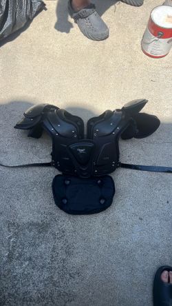 Used Kids Large Xenith Football Pads w/ Red Battle Backplate