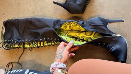 Burju Heels