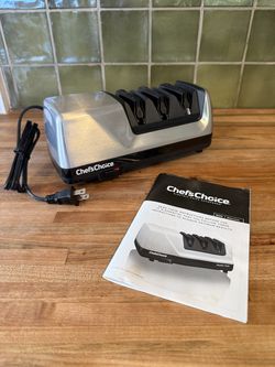 Chef’sChoice Model 1520 Electric Knife Sharpener