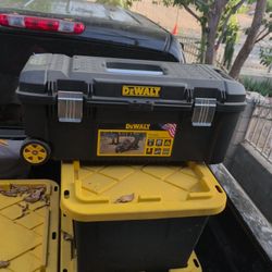 DeWalt