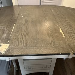 Kitchen table