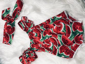 Brand New Water Melon Sugar Outfit 3-6 months