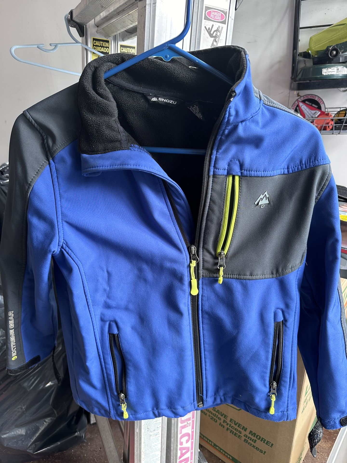 Boys 10/12 Snozu Jacket