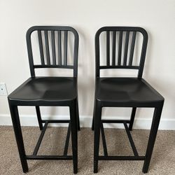 Black Metal Counter Stool