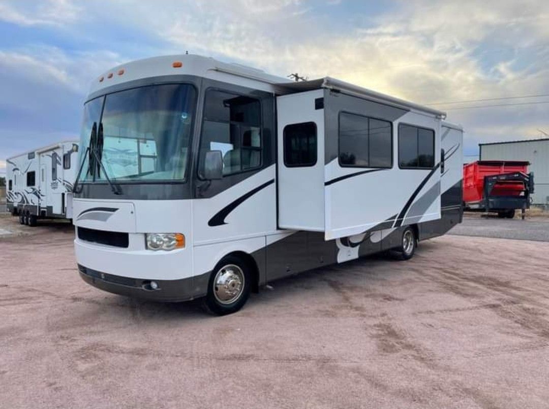 2004 Ford Windsport