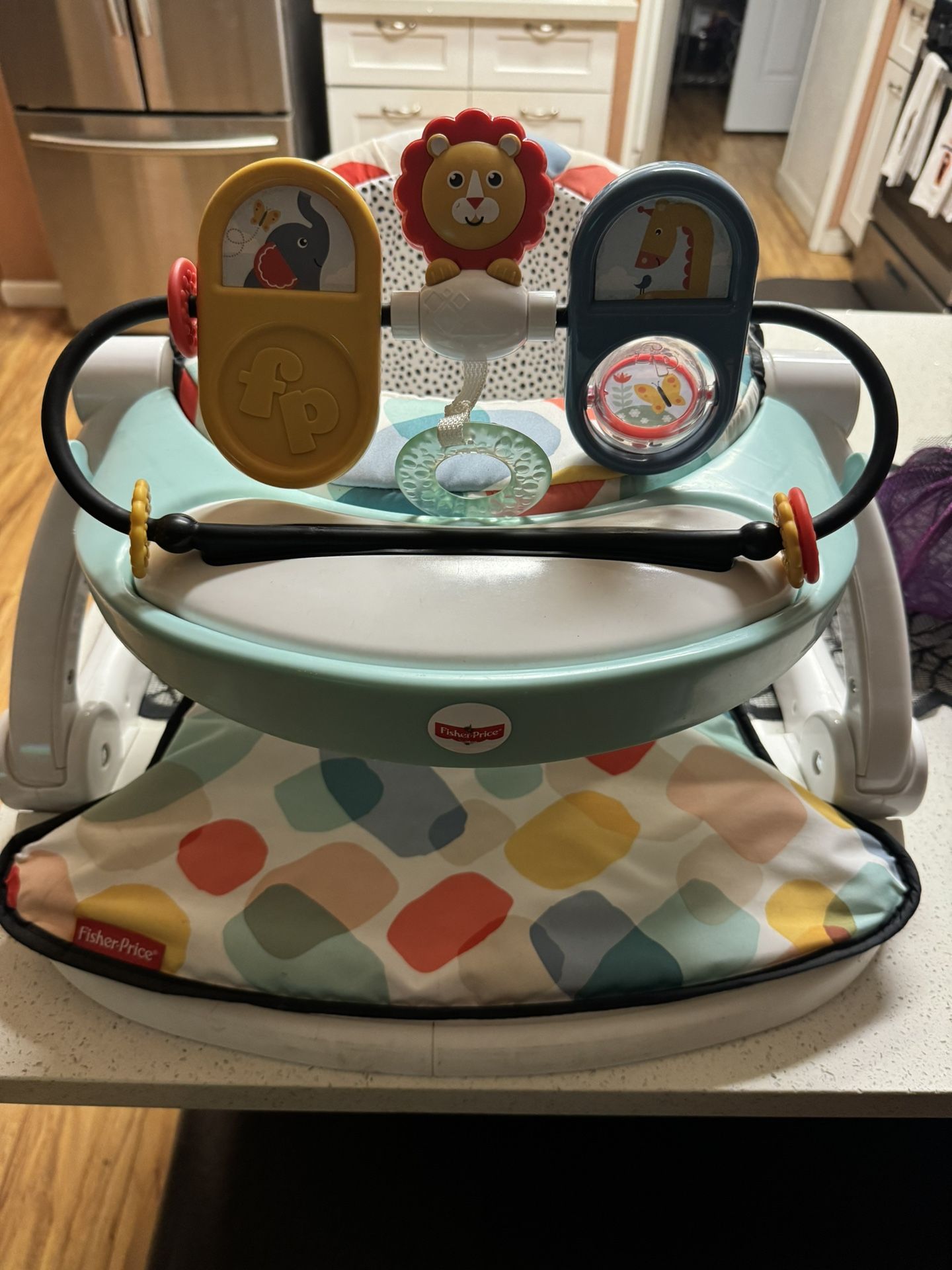 (Two Items) Baby Seat And Bouncer 