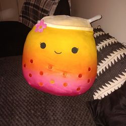 Must Pick Up SOUISHMALLOWS  Pillow