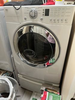 LG washer/dryer working/ make me an offer