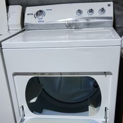 Secadora De Gas Kenmore Heavy Duty Con Garantía Lusiendo Y Trabajando Exelente $250
