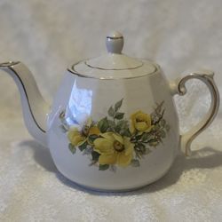 Ellgreave Yellow Floral Design