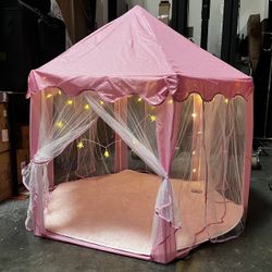 NEW Kids Play Tents House Pink Castle With Rug