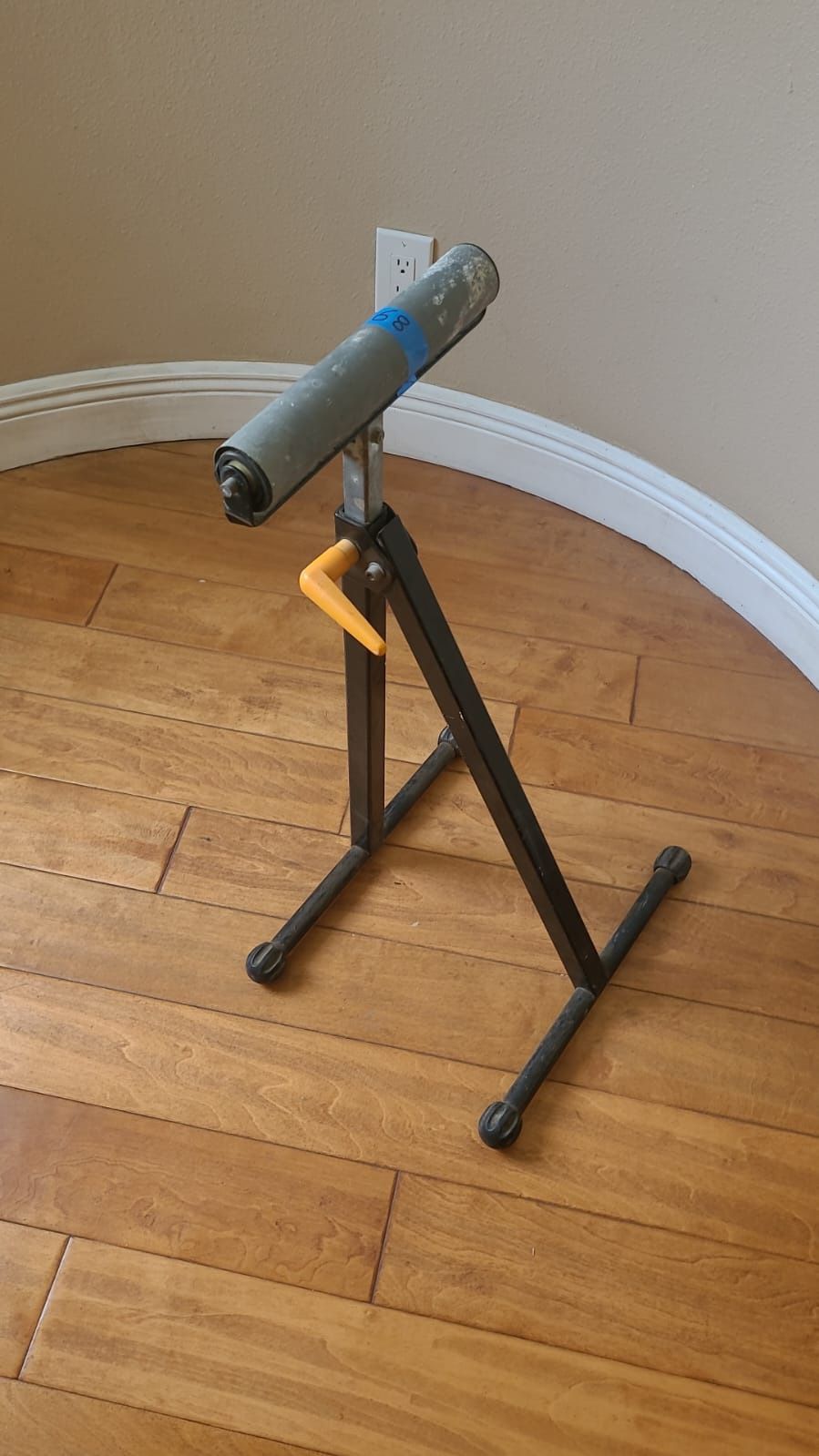 Work-Force Roller Stand 250 lbs # 68