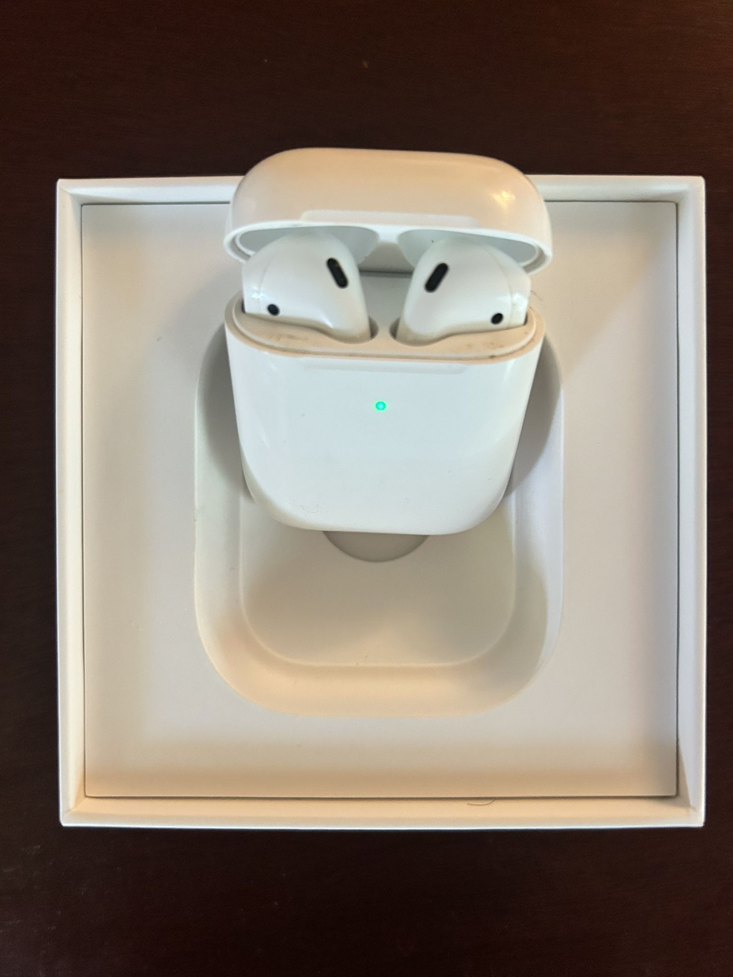 Apple AirPods 1st Generation