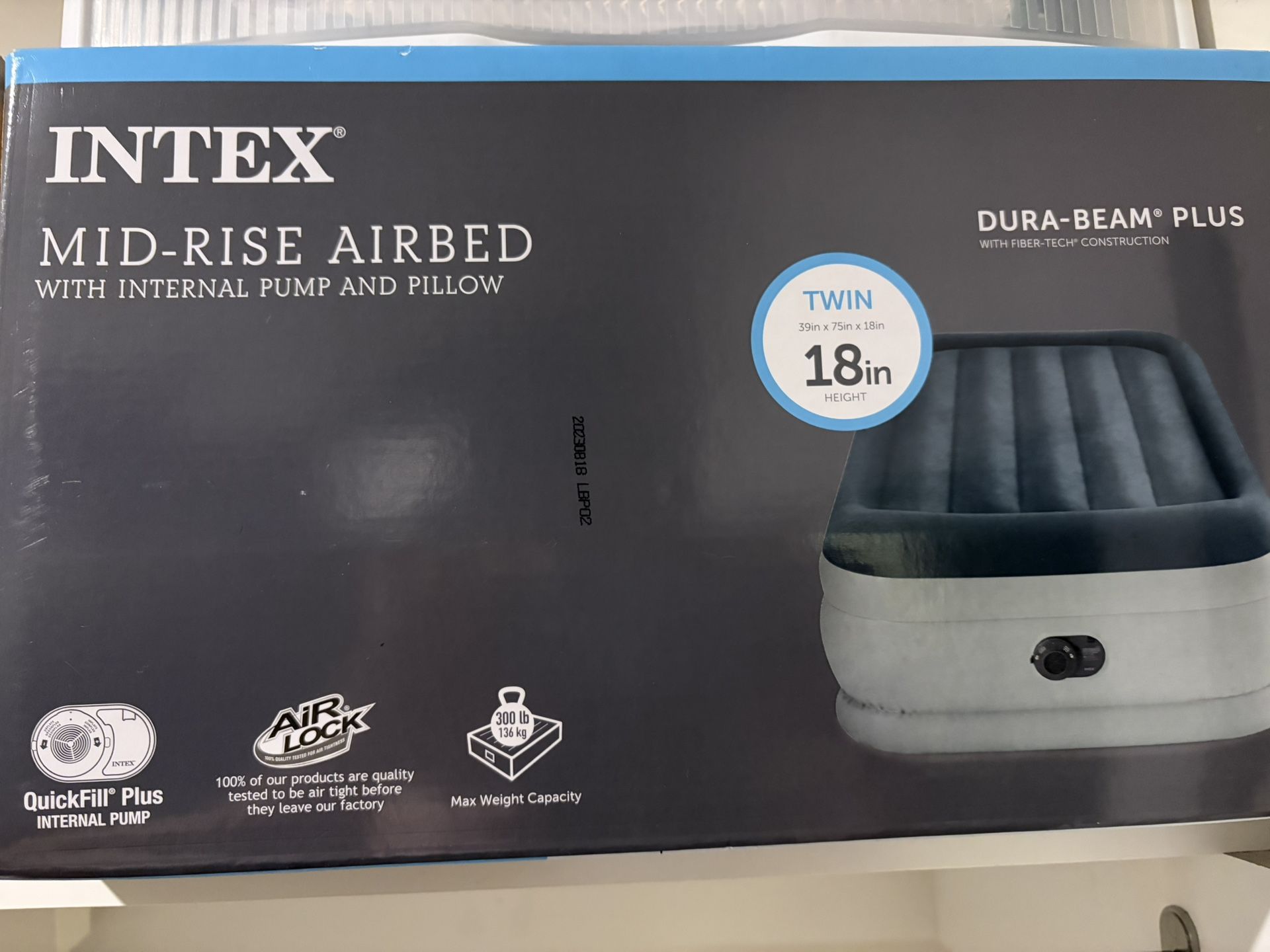 Never used air mattress sealed in original box twin w 18” height