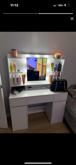 Bedroom Vanity