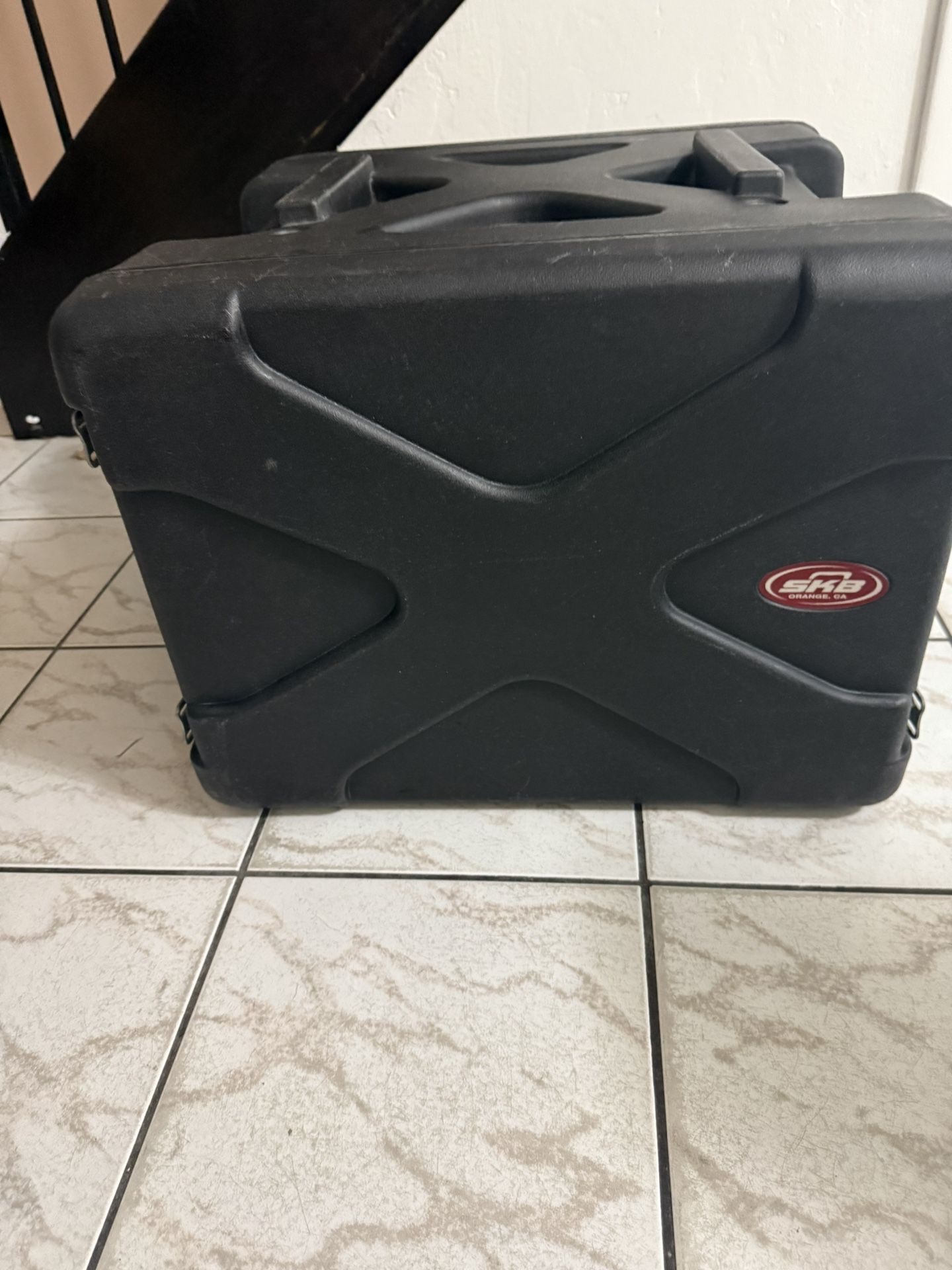 SKB 8U Shock Mount Rack