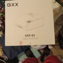 GXX  G1 Projector
